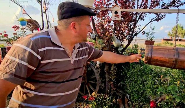 Bir hevesle başladı, çocukluğuna yolculuk için bahçesini adeta müzeye dönüştürdü