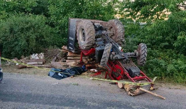 Bolu’da feci kaza... Kontrolden çıkan traktör devrildi: 1 ölü, 2 yaralı