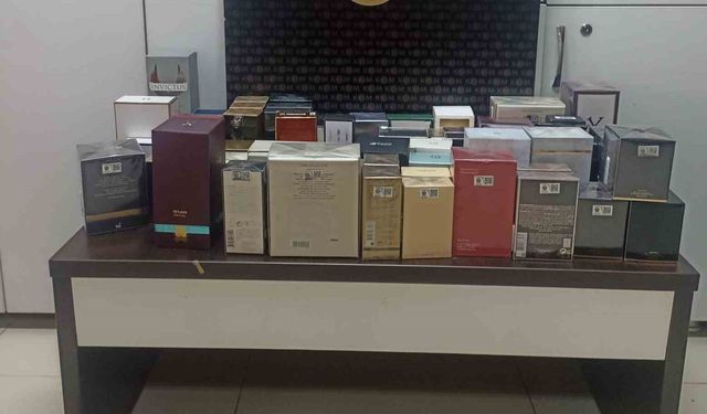 Germencik’te kaçak parfüm operasyonu: 100 şişe ele geçirildi