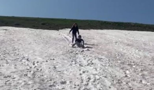 Haziran ayında yaylada kar keyfi