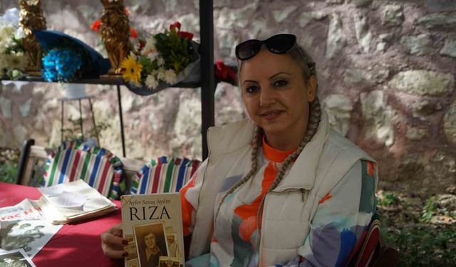 Kanseri üç kez yendi, başarısıyla umut aşılıyor