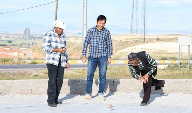 Kırgız Türkleri binlerce yıllık ata mirası olan ‘aşık oyunu’ geleneğini yaşatıyorlar
