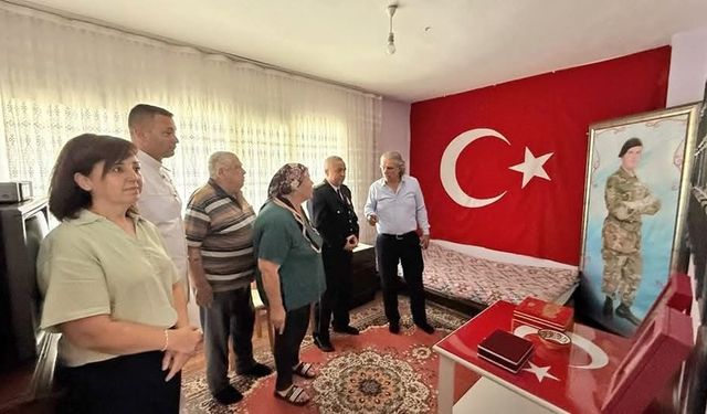 Kuşadası Kaymakamı Keklik’ten yoğun bayram mesaisi