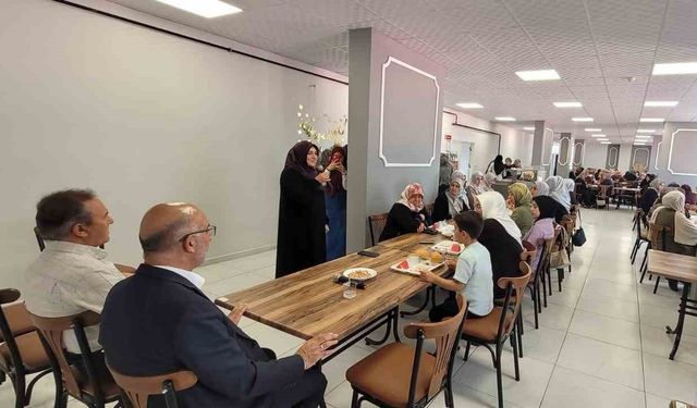 Sarıkız Hafızlık Kur’an Kursu mezunları buluştu