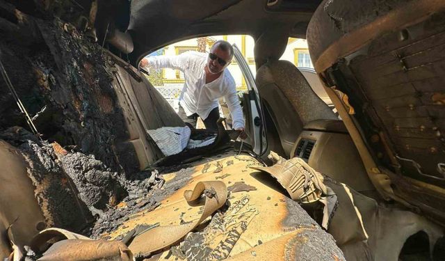 Antalya’da iş adamının lüks otomobiline saldırı