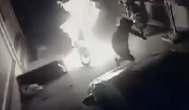 Eski eşinin motosikletini kundaklatan şahıs ile kundaklayan 2 kişi tutuklandı