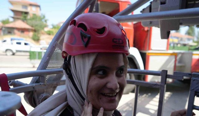 Kırıkkale itfaiyesi, engelli kadının hayalini gerçekleştirdi