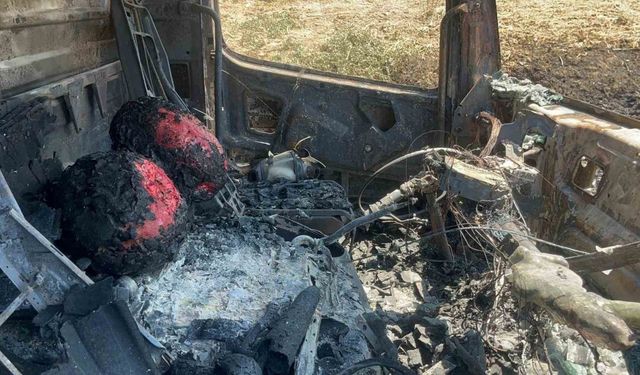 Orman yangınından geriye alevlerin erittiği karpuzlar ve simsiyah baret kaldı