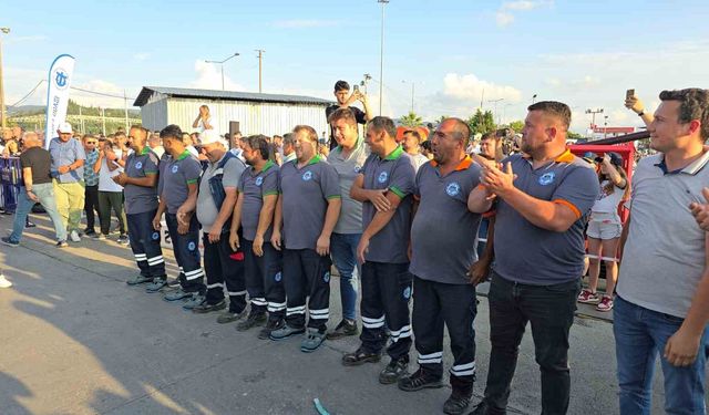 Süpürgeyi bıraktılar, halatı tuttular