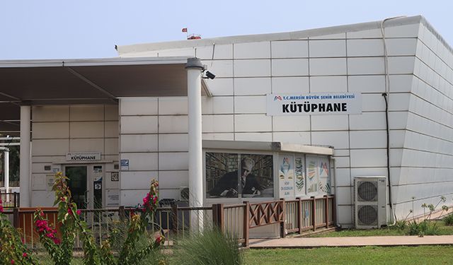 Mersin’de belediyeye bağlı kütüphaneler yaz aylarında da hizmet veriyor