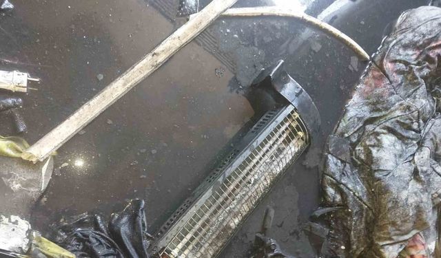 Ağustos sıcağında elektrik sobasından yangın çıktı