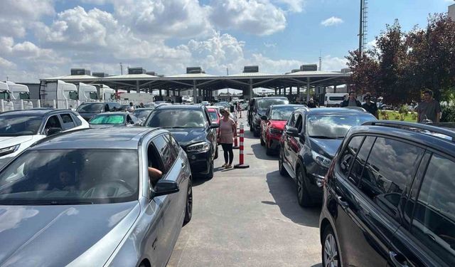 Gurbetçiler: "Gurbet kolay değil, herkes hesabını yapmalı"