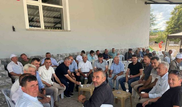 Karacakaş Köyünde yağmur duası ve birlik yemeği