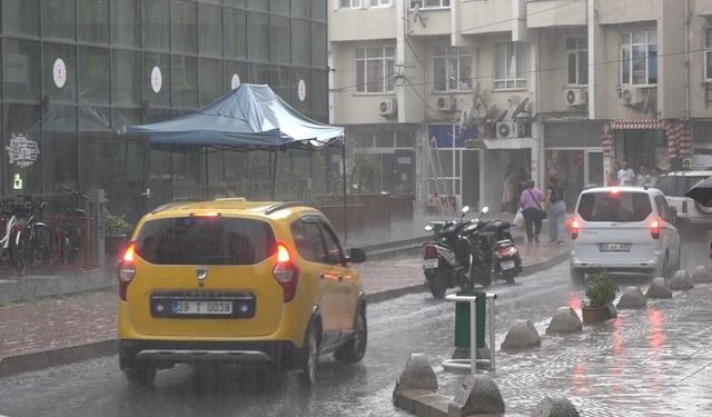 Kırklareli’nde sağanak etkili oluyor