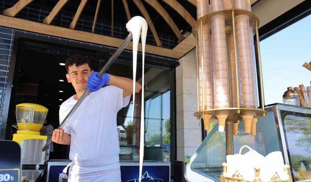 Maraş dondurması dünyada zirvede: En iyi soğuk tatlı