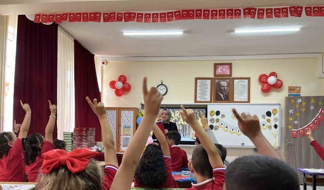 Okula ilk kez adım atacak çocukların ailelerine tavsiye