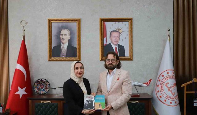 Tarihçi ve afet uzmanından dört kitaplık bilimsel çalışma