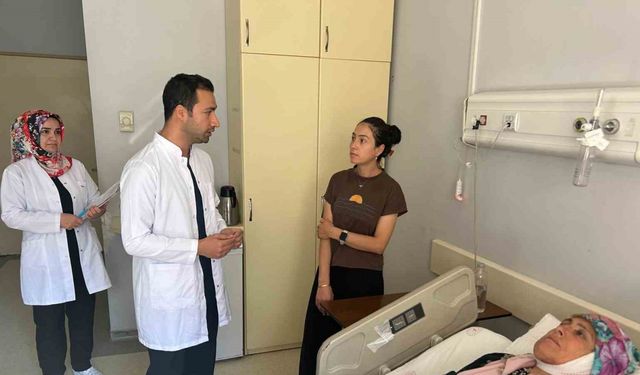 54 yaşındaki kadın 15 yıl sonra yeniden gülümseyebilecek