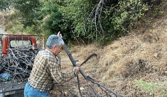 70 yaşındaki Halit amca, nostaljik motosikletiyle kışa hazırlanıyor