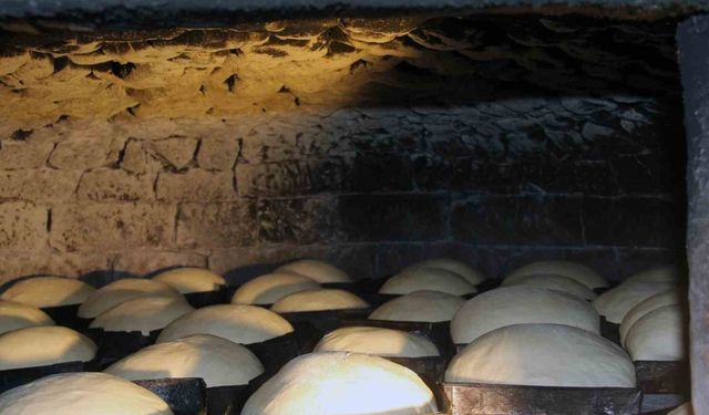 Abacıbükü Ekmeği’nin sırrı fırınında ve fındık kabuğunda