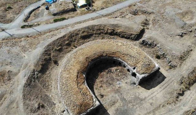 At nalı şeklindeki eşsiz tabya: Kars turizmine kazandırılmayı bekliyor