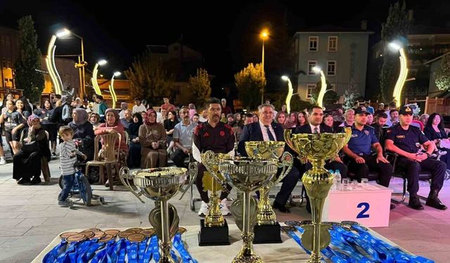 Bozkır’da genç sporcuların başarısı kutlandı