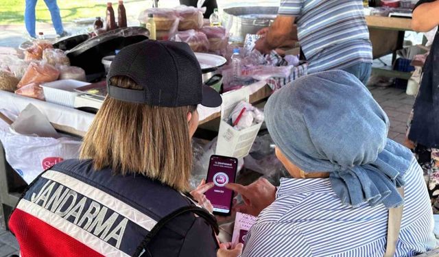 Germencik’te ‘kadına şiddete sıfır tolerans’ standı