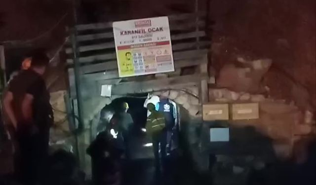 Göçük altındaki 2 işçiler 22 saattir kurtarılmayı bekliyor