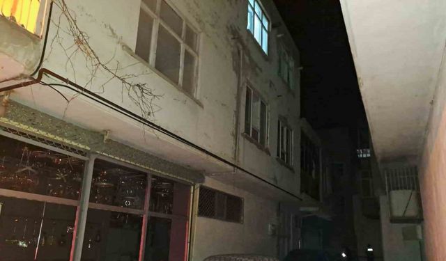 Kahramanmaraş’ta 3. kattan düşen çocuk ağır yaralandı