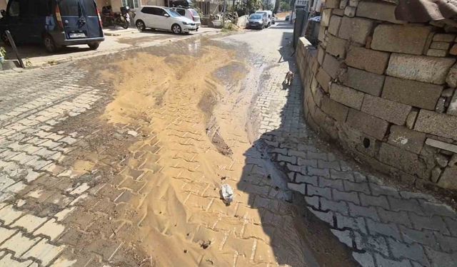 Kuraklığa rağmen tonlarca su heba oluyor