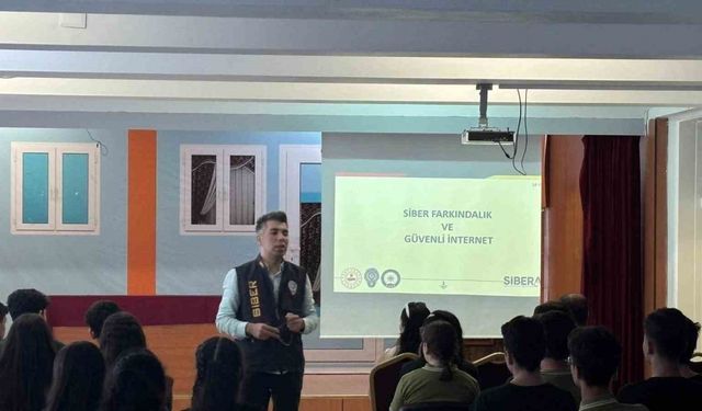 Mersin’de öğrencilere siber güvenlik eğitimi