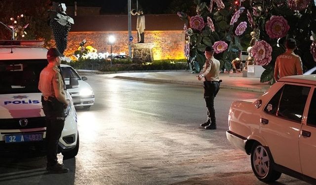Modifiye ve abartı egzozlu araçlara gece denetimi