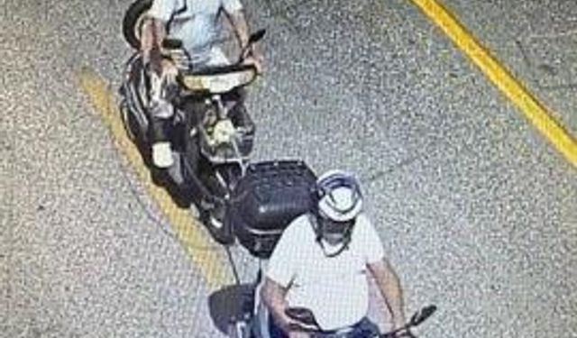 Motosikletlilerin tehlikeli yardımlaşmasına ceza