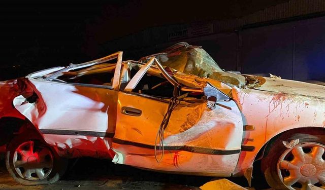 Osmaniye’de otomobil direğe çarptı: Kazada genç sürücü hayatını kaybetti