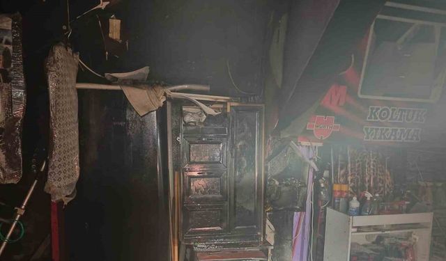 Susurluk’ta iş yerinde korkutan yangın