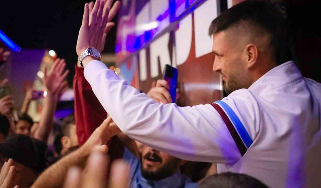 Trabzonspor taraftarından takıma destek