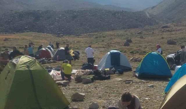 29 Ekim Erciyes Dağı Cumhuriyet Tırmanışı’na 84 dağcı katılacak