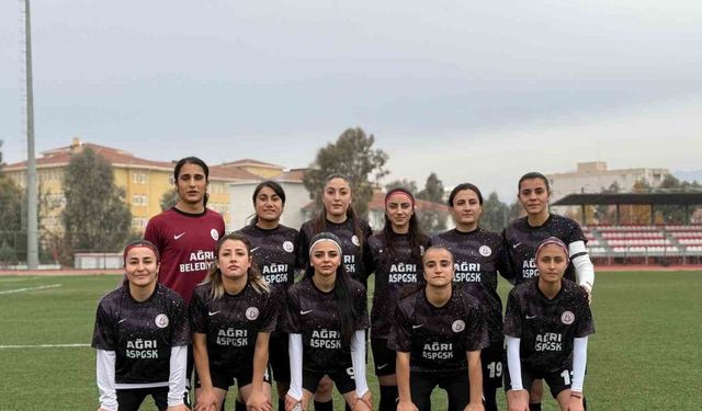 Ağrı Aile ve Sosyal Politikalar, mali nedenlerle Kadınlar 2. Ligi’nden çekilme kararı aldı