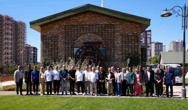 Agro Park binlerce ziyaretçiyi ağırladı