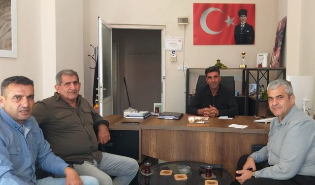 Akdeniz’de Muhtarlık İşleri Müdürlüğü, mahallelerin sorunlarını sahada dinliyor