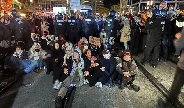 Almanya’nın başkenti Berlin’de Küresel Sumud Filosu’na destek gösterisi