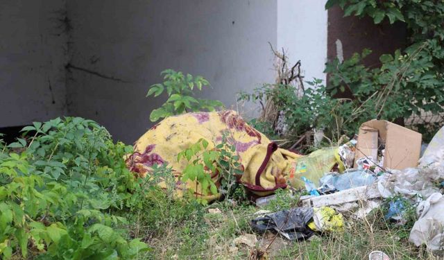 Ceset zannettiler, çöp çıktı