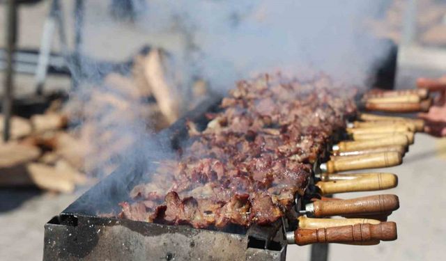 Çeşit çeşit Erzurum yöresel ürünü Konya’da