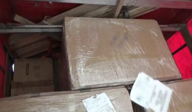 İlaçların arasından 8 kaçak göçmen çıktı