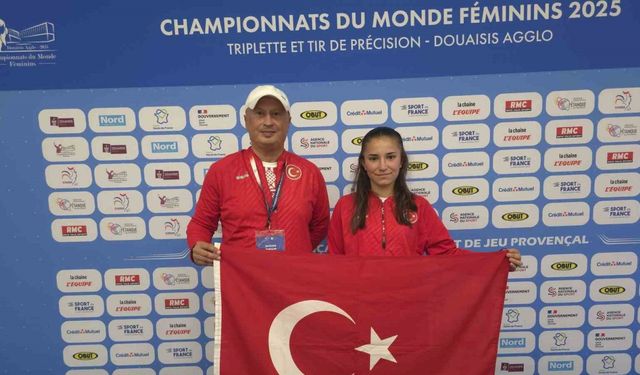 Samsunsporlu Yağmur dünya 3.’sü oldu