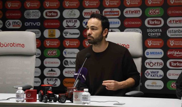 Selçuk İnan: "Böylesine zor bir deplasmanda 3 gol ile kazanmak beni çok mutlu etti"