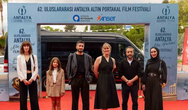Ulusal Yarışmanın iki finalisti Antalya’da seyirciyle buluştu