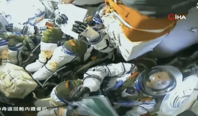 Uzayda mahsur kalan Çinli astronotlar Dünya’ya döndü