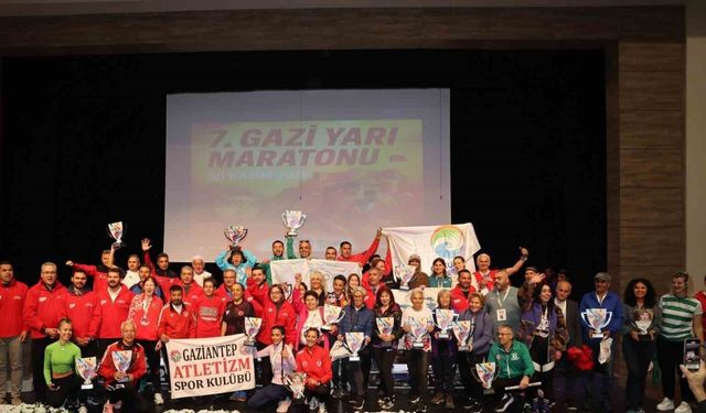 7. Gazi Yarı Maratonu’nda ödüller sahiplerini buldu