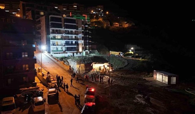 Amasra’da inşaat alanında göçük meydana geldi